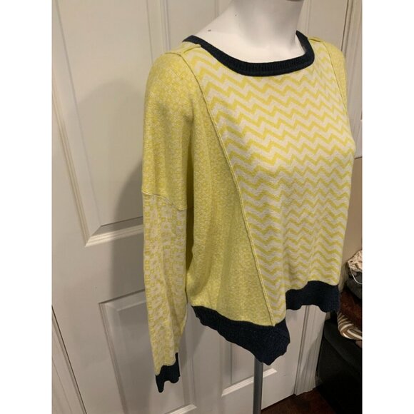 Margaret O'Leary Yellow & White Zig-Zag Crew Neck Sweater, Size XS - Picture 3 of 5